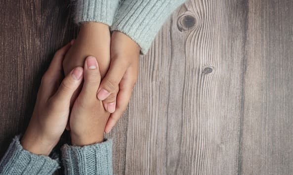 Reveladores estudios resaltan beneficios vitales del contacto físico