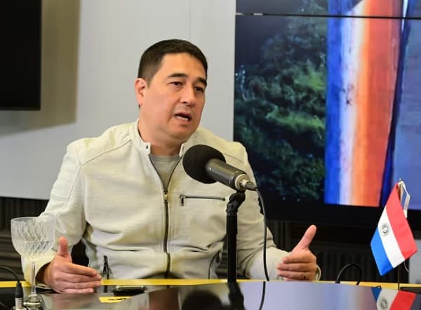 Polémica por proyecto cartista de control a ONG