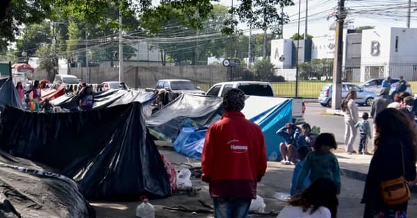 Manifestación indígena bloquea avenida Artigas en Asunción