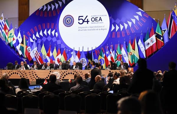 OEA aprueba Declaración de Asunción para impulsar la integración y seguridad regional