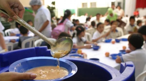 Convocan primera licitación de USD 378 millones para criticado proyecto Hambre Cero