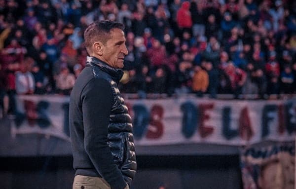 Declive de Manolo Jiménez en Cerro Porteño genera preocupación