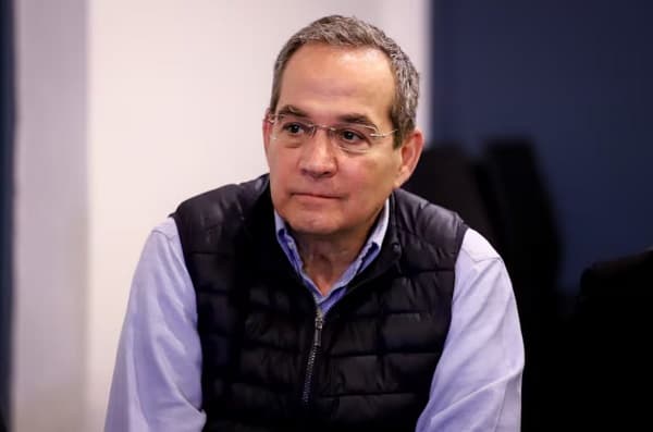 Burt critica proyecto cartista de control a ONG: “Busca silenciar voces críticas”