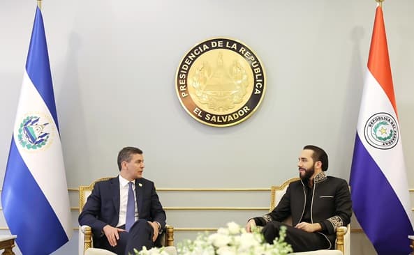 Peña y Bukele acuerdan fortalecer integración y comercio