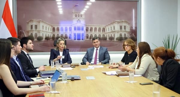Gobierno impulsa centros de referencia para atención integral de la primera infancia