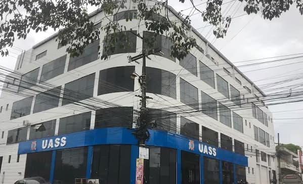 Amparo judicial ordena apertura de carrera médica no habilitada