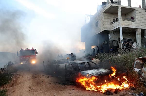 Intensos ataques israelíes en Gaza dejan más víctimas mientras se estancan negociaciones de tregua