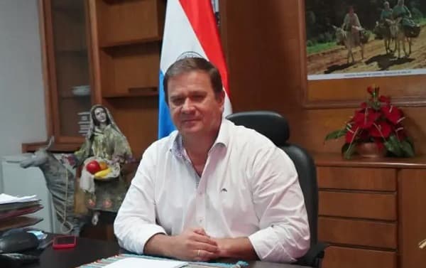 Intendente de Lambaré denuncia persecución política tras imputación por muerte de militares