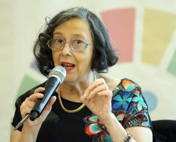 Advertencias de politóloga sobre posturas antimujer en Paraguay