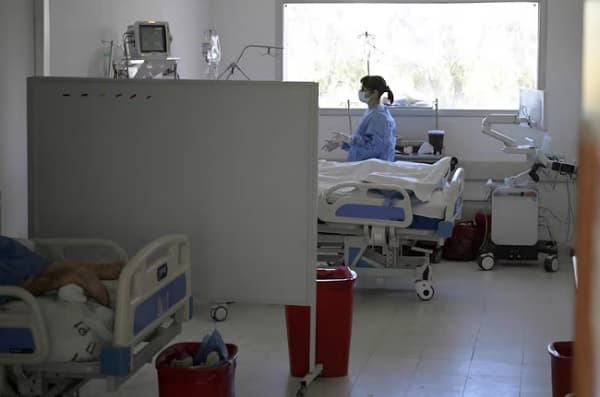 Argentina: Mendoza se suma a la tendencia de cobrar servicios de salud a extranjeros no residentes
