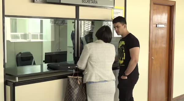 Dictan libertad ambulatoria para hijo de diputada Roya Torres