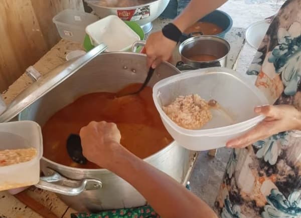 Ollas populares al borde del colapso: sin insumos hace seis meses