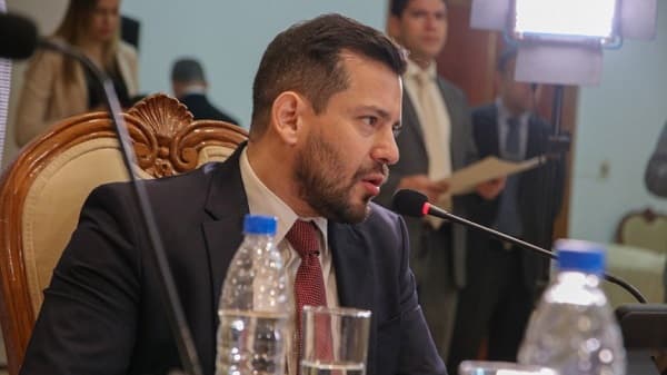 Oposición desafía al TSJE: Reforma electoral en la mira