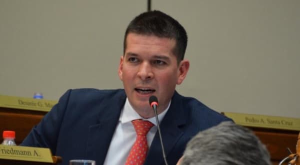 Designación de Sergio Godoy como asesor jurídico del Senado