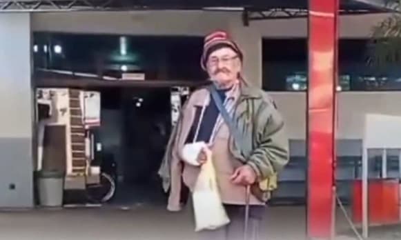 Heladero de 70 años sufre asalto y es mordido por perro