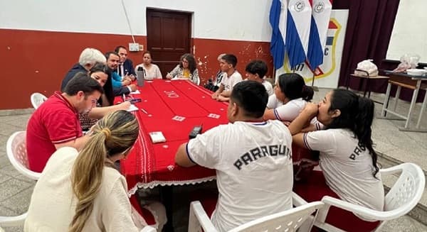 Estudiantes levantan toma en CNC tras promesas de intervención