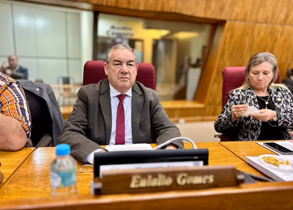 Velan a Lalo Gomes en Asunción: Traslado a Amambay al mediodía