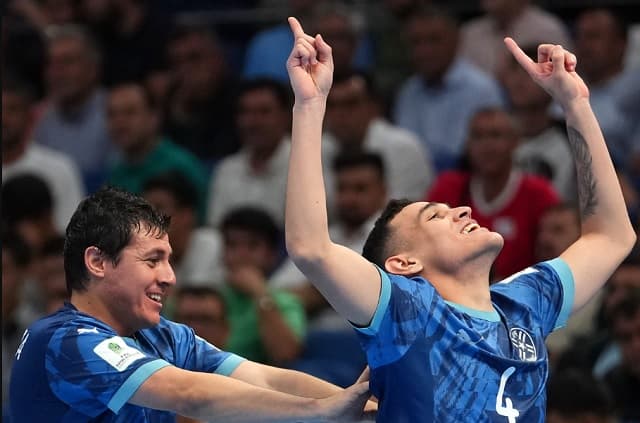 La Albirroja vence a Afganistán y avanza a cuartos de final del Mundial de Futsal