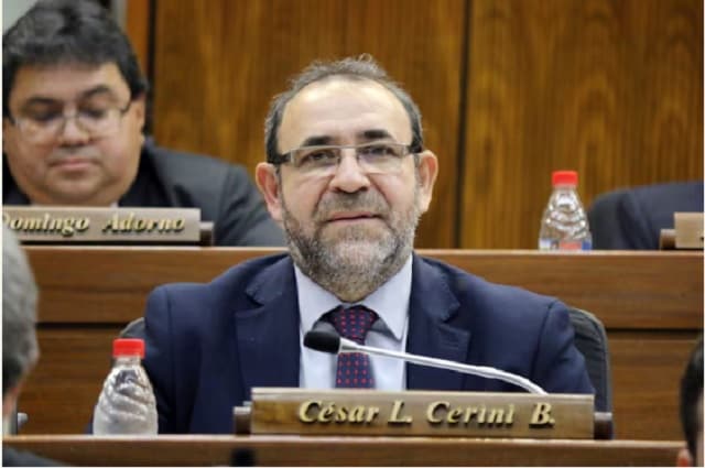 Diputado defiende horario de verano permanente: “Nos vamos a acostumbrar”