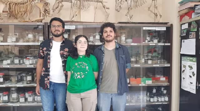 Estudiantes de Biología organizan colecta para bomberos y voluntarios