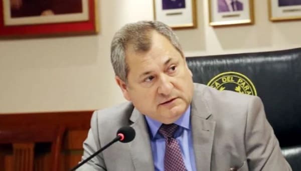 Ministro propone modificar reglamento de selección judicial