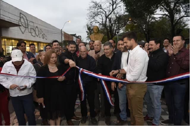 Concejal critica sobrecostos y retraso en obra de avenida López