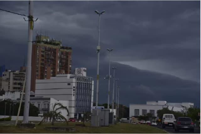 Alerta de tormentas para Central y otros ocho departamentos