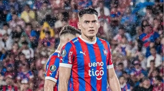 Albirroja: Sorpresiva convocatoria del plano local en la lista de  Alfaro