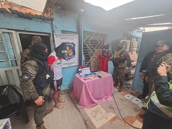 Operativo desactiva centro de microtráfico en Lambaré en medio de disturbios