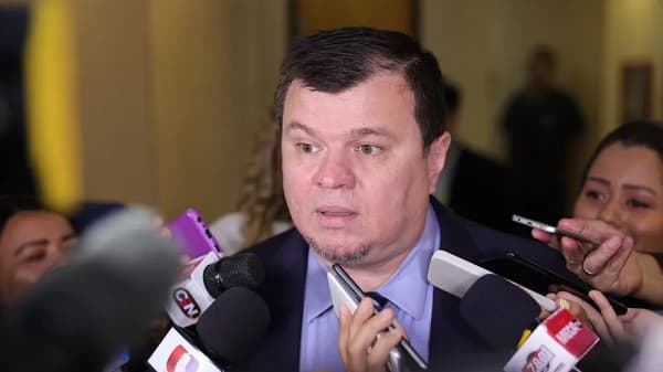 Comisión Antilavado sesionará públicamente con periodistas y activistas