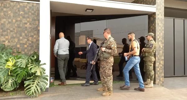 Fiscalía investiga por violación a ley de armas al hijo de Lalo Gomes