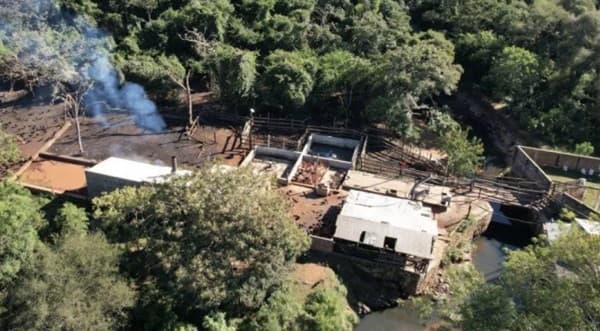 Vecinos enfrentan juicio tras denuncia ambiental en Luque