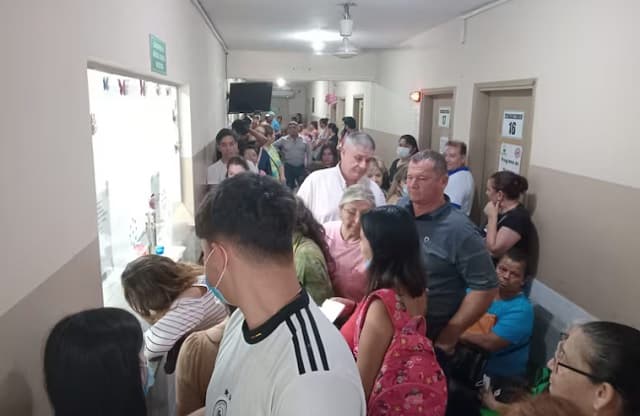 Hospital de Roque Alonso, al borde: pacientes viajan 800 km