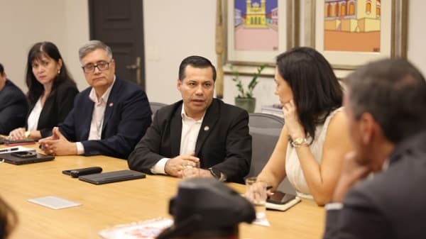 ANDE solicita aumento de USD 250 millones ante posibles cortes