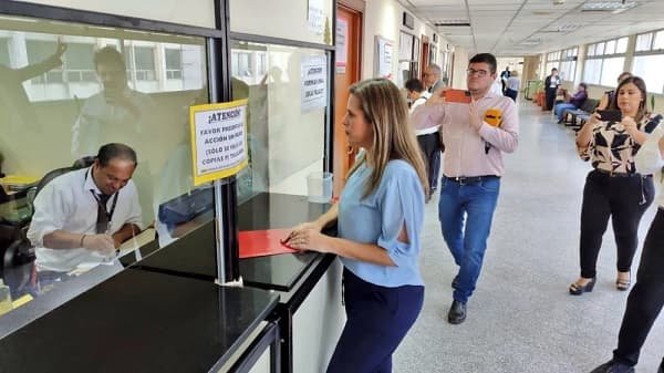 Kattya González exige respuesta de Corte sobre su expulsión