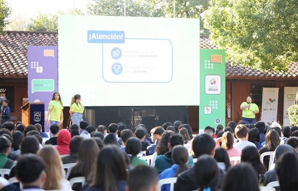 MetaInnova de Paraguay Educa llega a su última parada en Ciudad del Este
