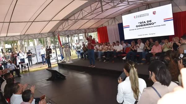 Santiago Peña critica a Miguel Prieto por ausencia en reunión oficial