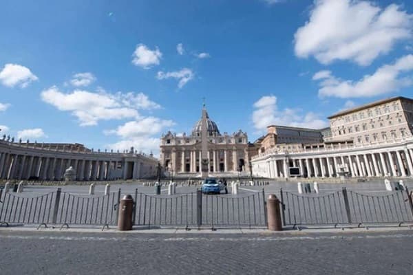 Vaticano publica informe sobre protección de menores en la Iglesia