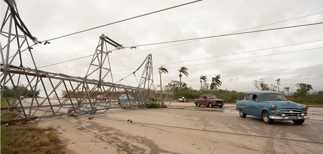 Apagón y fallos en agua y telecomunicaciones tras huracán en Cuba