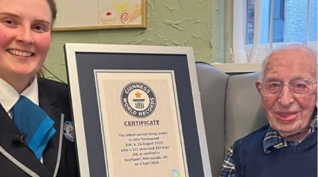 Fallece John Tinniswood, el hombre más longevo del mundo