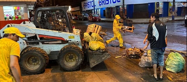 Municipalidad de Luque insta a no arrojar basura para evitar inundaciones