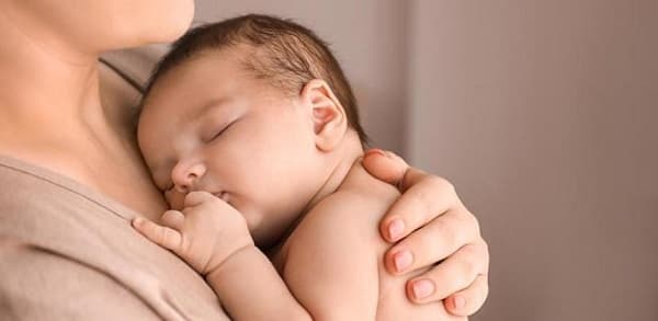 Diputados aprueban igualdad de permisos de maternidad para electas