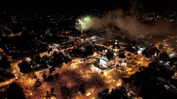 Artistas destacados en la serenata a la Virgen de Caacupé