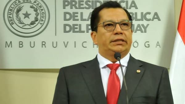 Gremio pide destitución de Tadeo Rojas por irregularidades