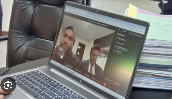 Funcionaria del Congreso vinculada a celular incautado al hijo de Lalo Gomes