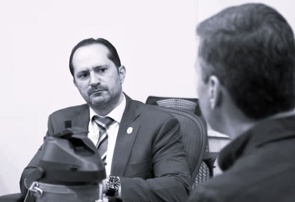 Titular de SENAD obtiene permiso tras ruptura con la DEA