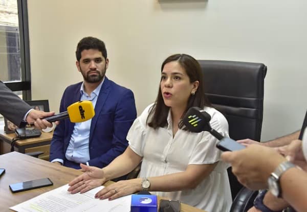 Oposición busca frenar remate de tierras en Costanera Norte