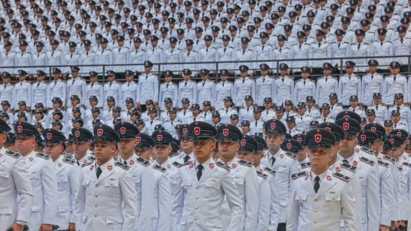 Policías exprés inician operativos sin armas reglamentarias