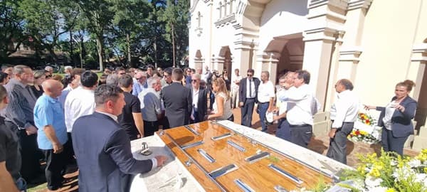 Adiós a Koki Ruiz: El artista que transformó Tañarandy parte a la eternidad