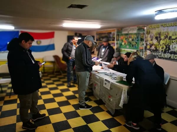 Senado posterga claves reformas: salarios, voto en el exterior y seguridad privada